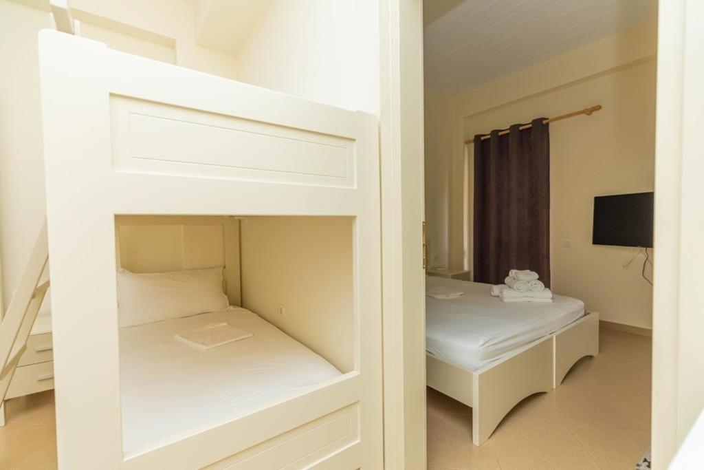 Premier Guest House Vlorë Εξωτερικό φωτογραφία